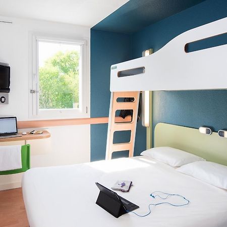Ibis Budget Rennes Route De Saint Malo Montgermont Eksteriør billede