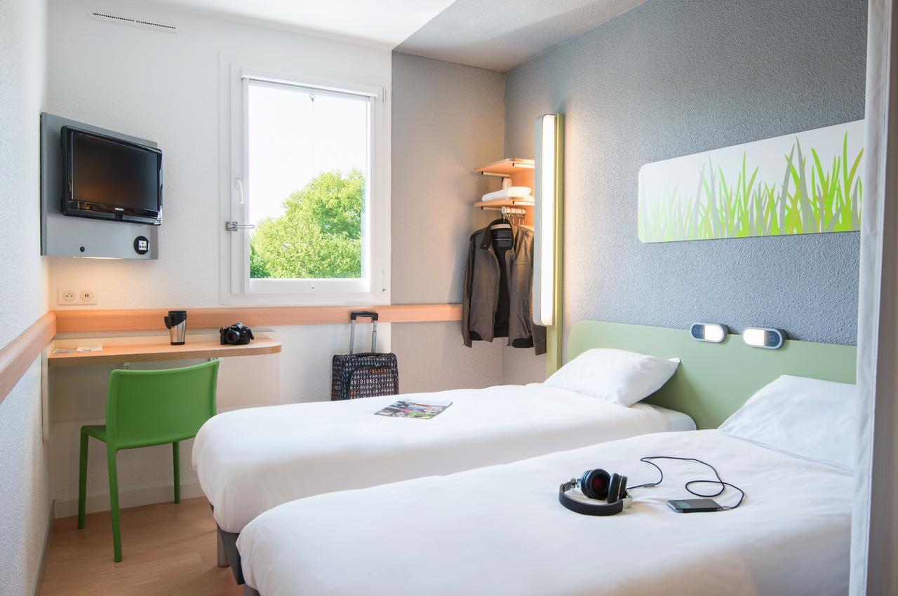 Ibis Budget Rennes Route De Saint Malo Montgermont Eksteriør billede