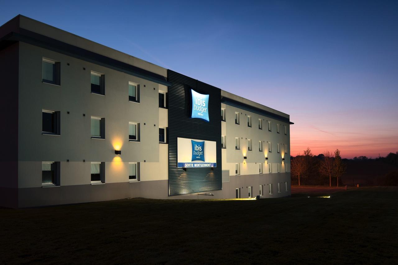 Ibis Budget Rennes Route De Saint Malo Montgermont Eksteriør billede