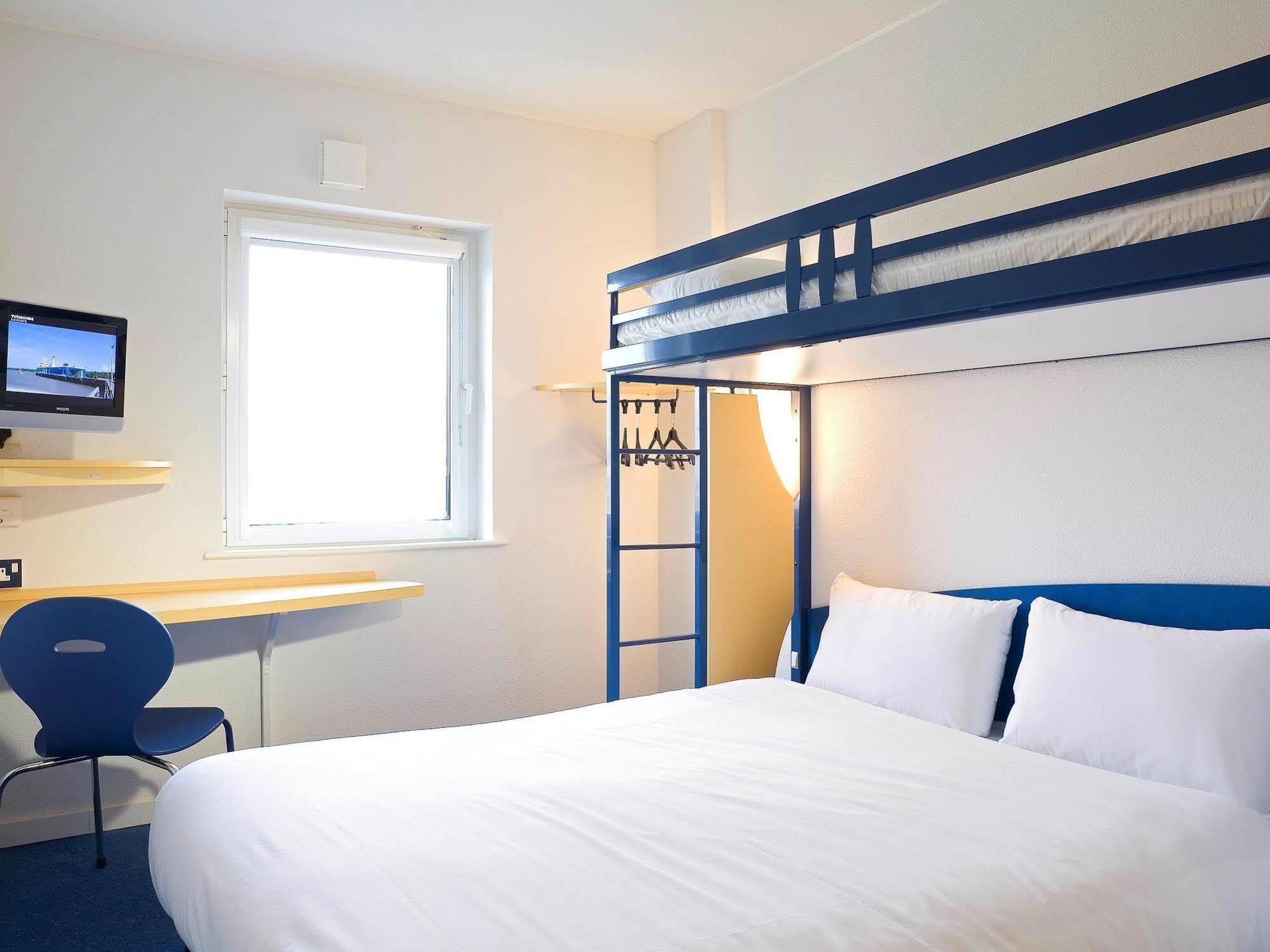 Ibis Budget Rennes Route De Saint Malo Montgermont Eksteriør billede