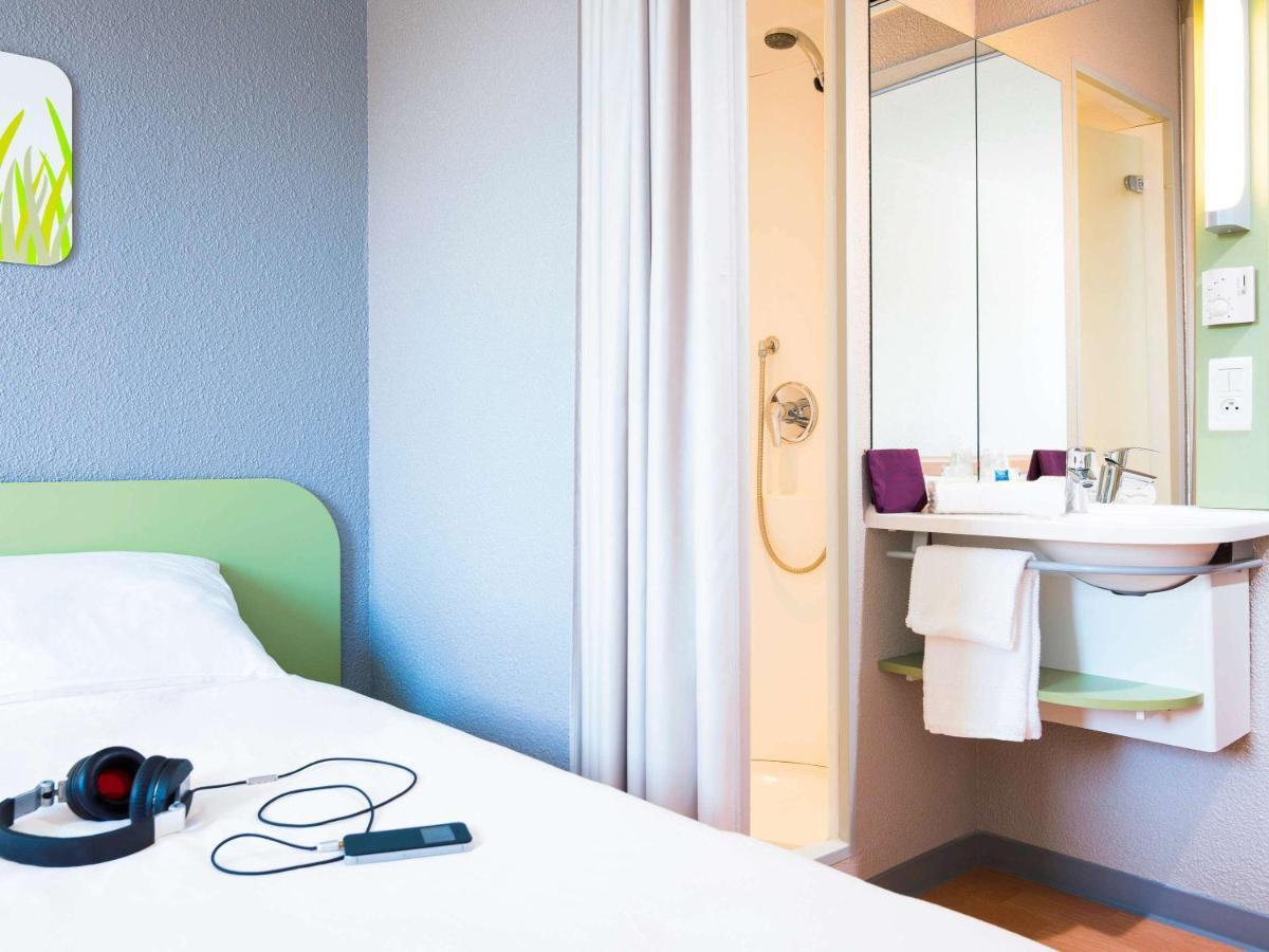 Ibis Budget Rennes Route De Saint Malo Montgermont Eksteriør billede